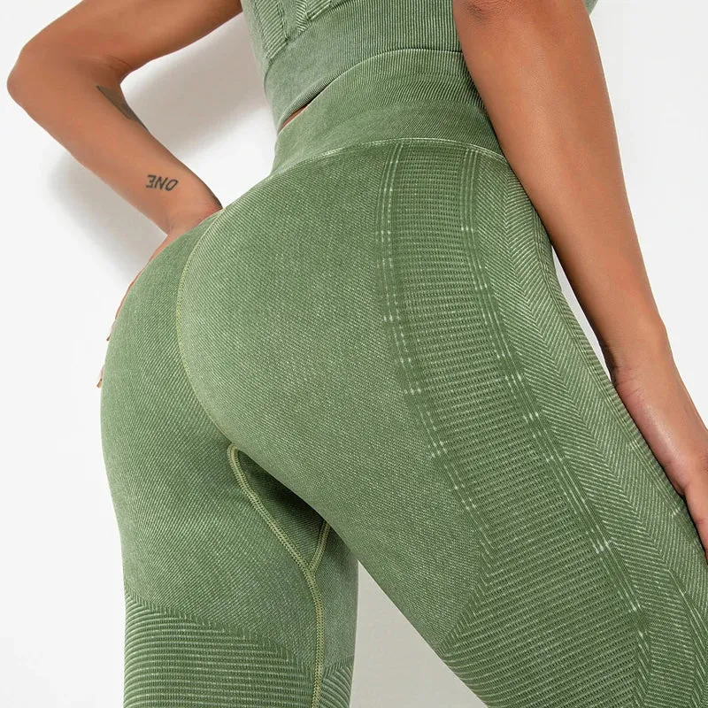 2-Piece Seamless Yoga Sport Suit for Women - Long Sleeve Crop Top   High Waist Leggings