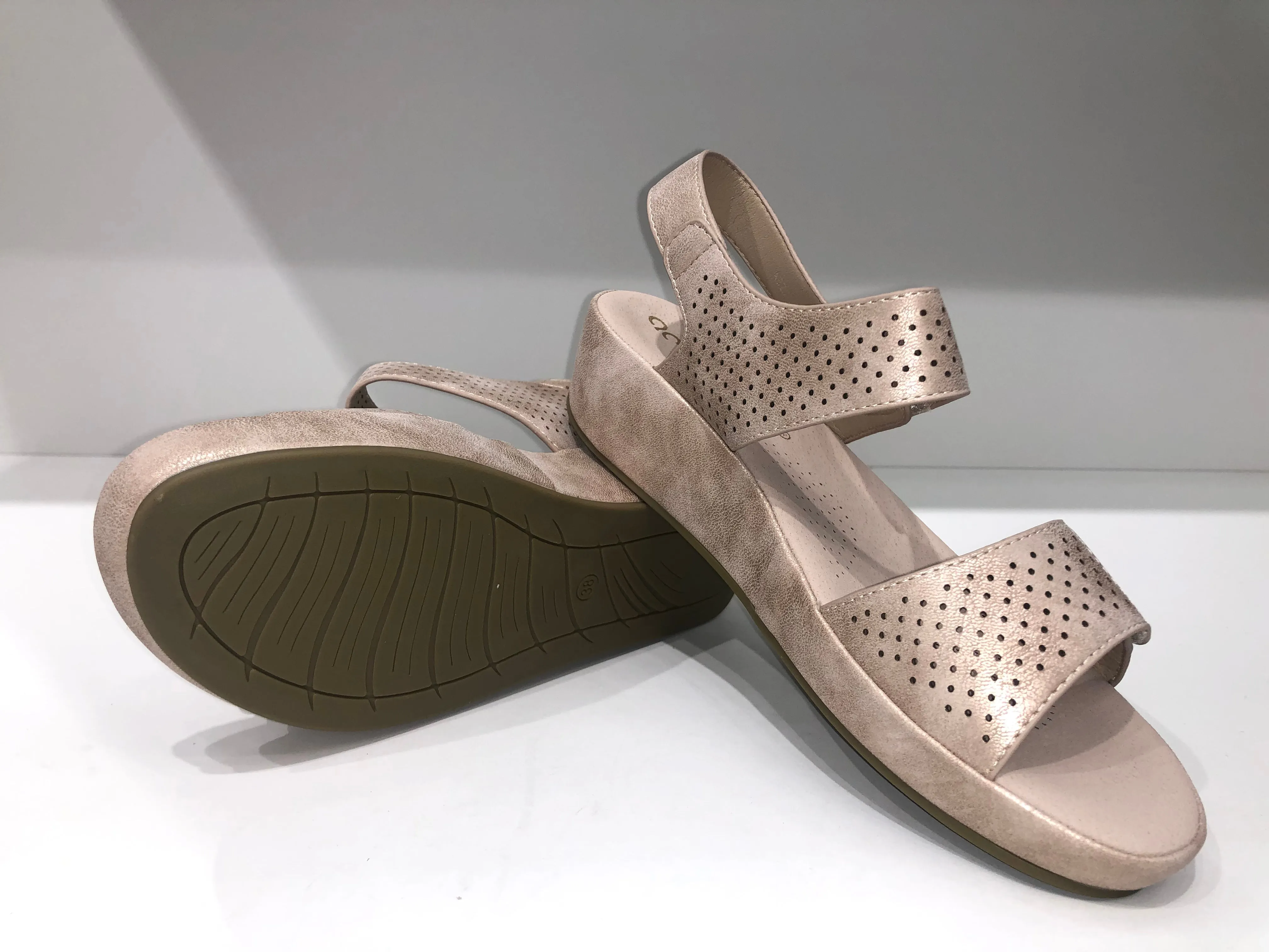 ABZ23587 PLATINUM GOLDEN