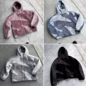 Anton - warm lambswool jacket with zipper