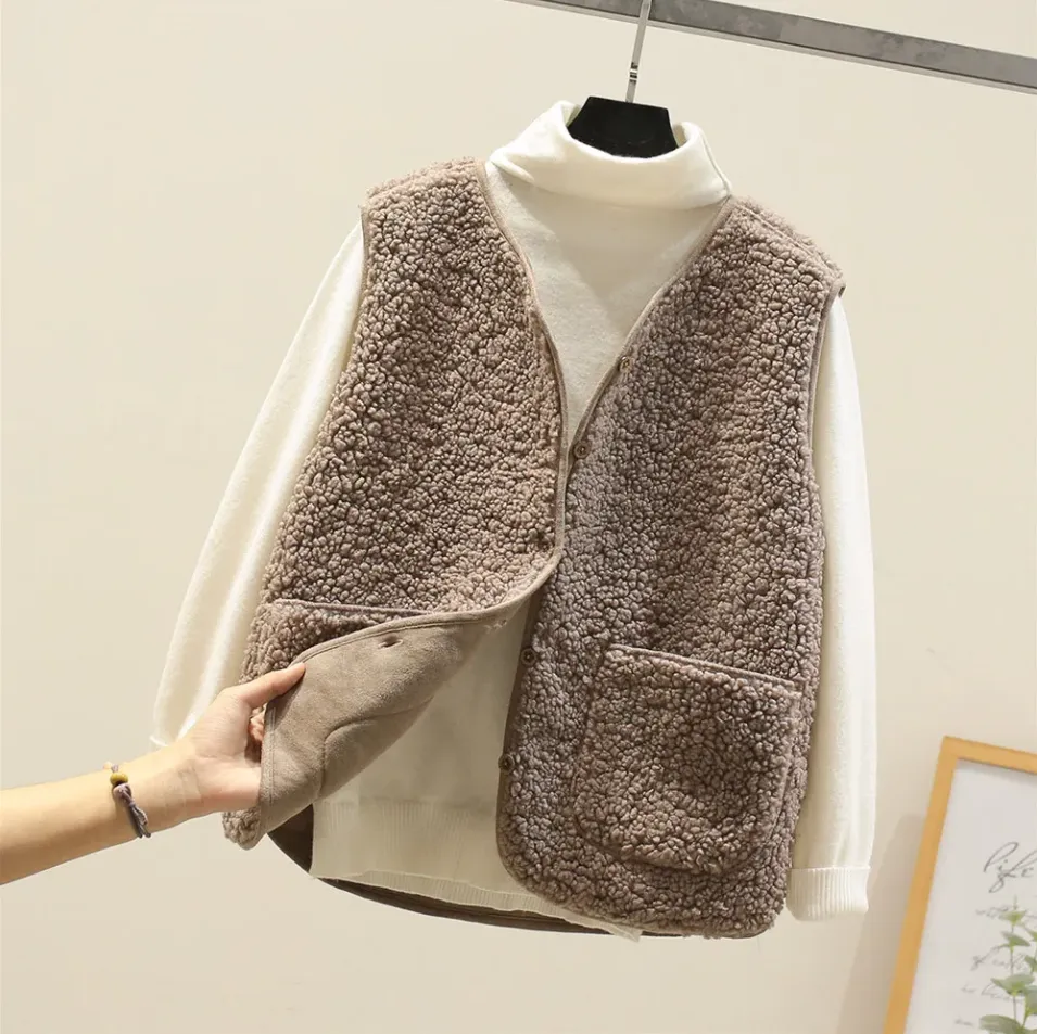 Barbara | lightweight insulated women's vest