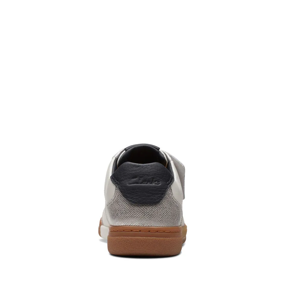 Clarks Women's Craft Match Lo White/Silver Leather