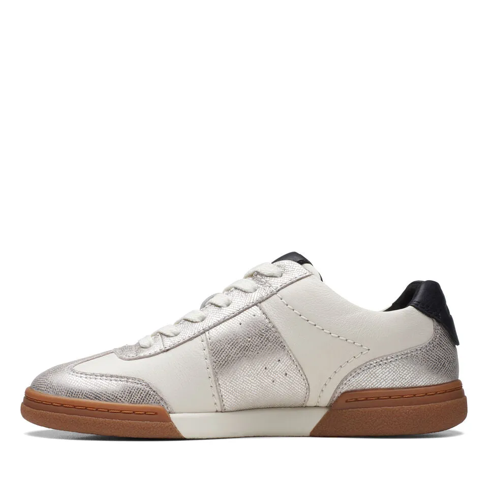 Clarks Women's Craft Match Lo White/Silver Leather