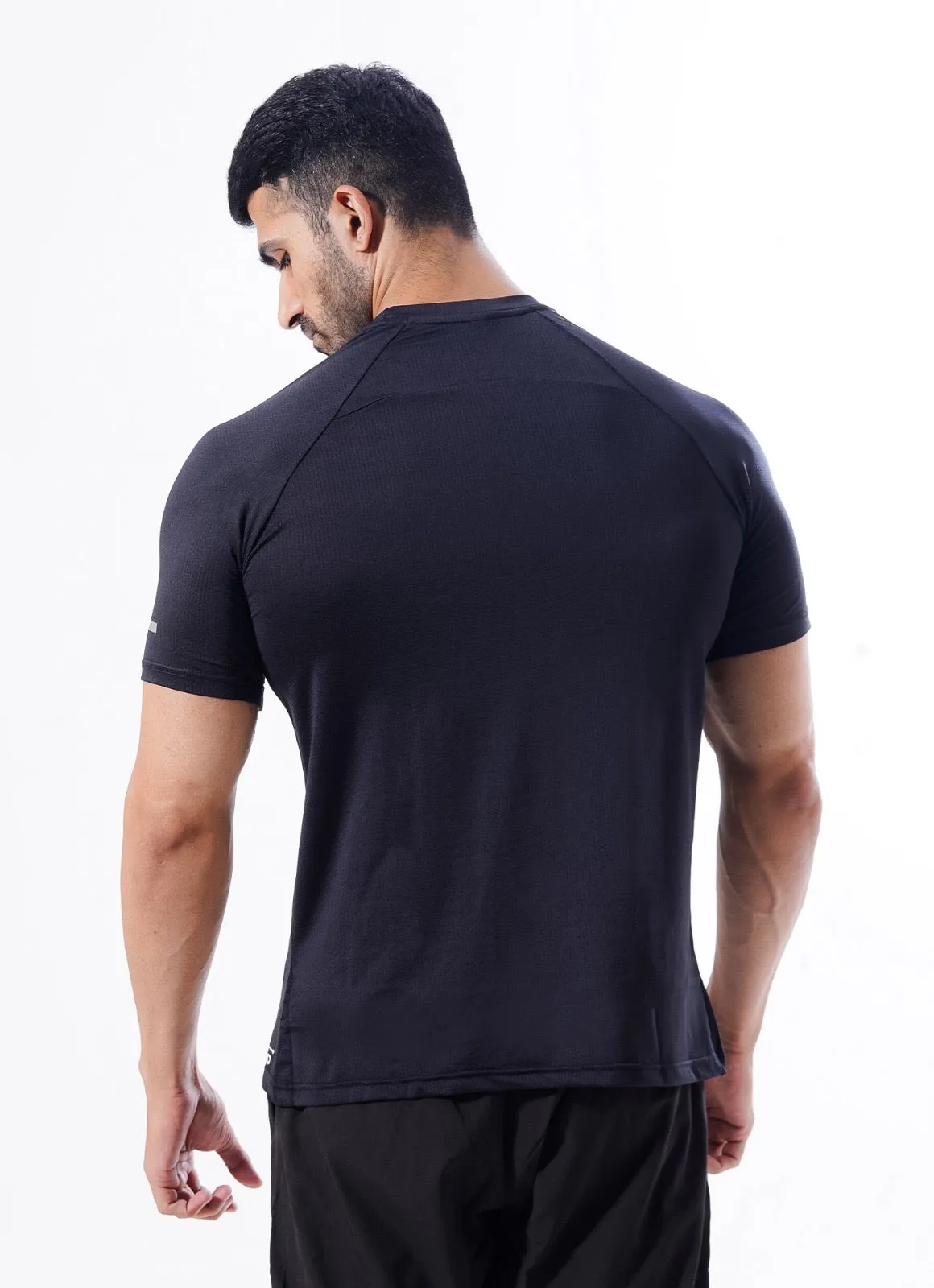 Crest Cardio Tshirt - Jet Black