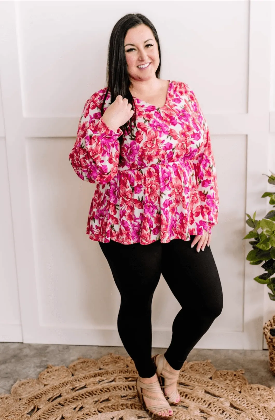 Fiora Kimono Style Top w/Tie Back in Ivory Bright Floral