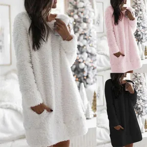Gail – warm dress with plain color and round neckline