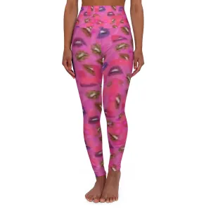 Kiss Print High Waisted Yoga Leggings - Comfortable & Stylish Activewear