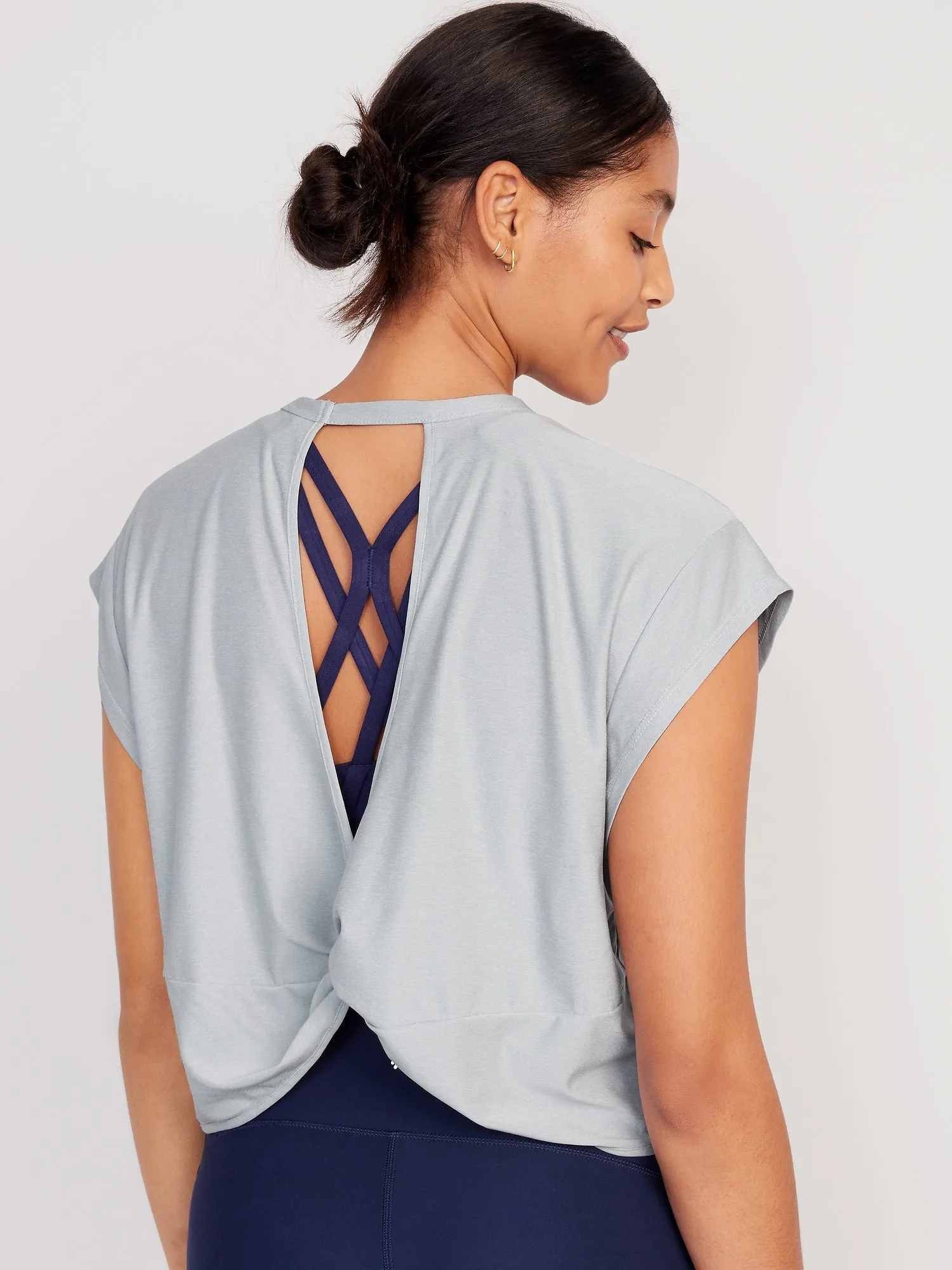 Loose Cloud 94 Soft Cutout-Back Cropped T-Shirt for Women