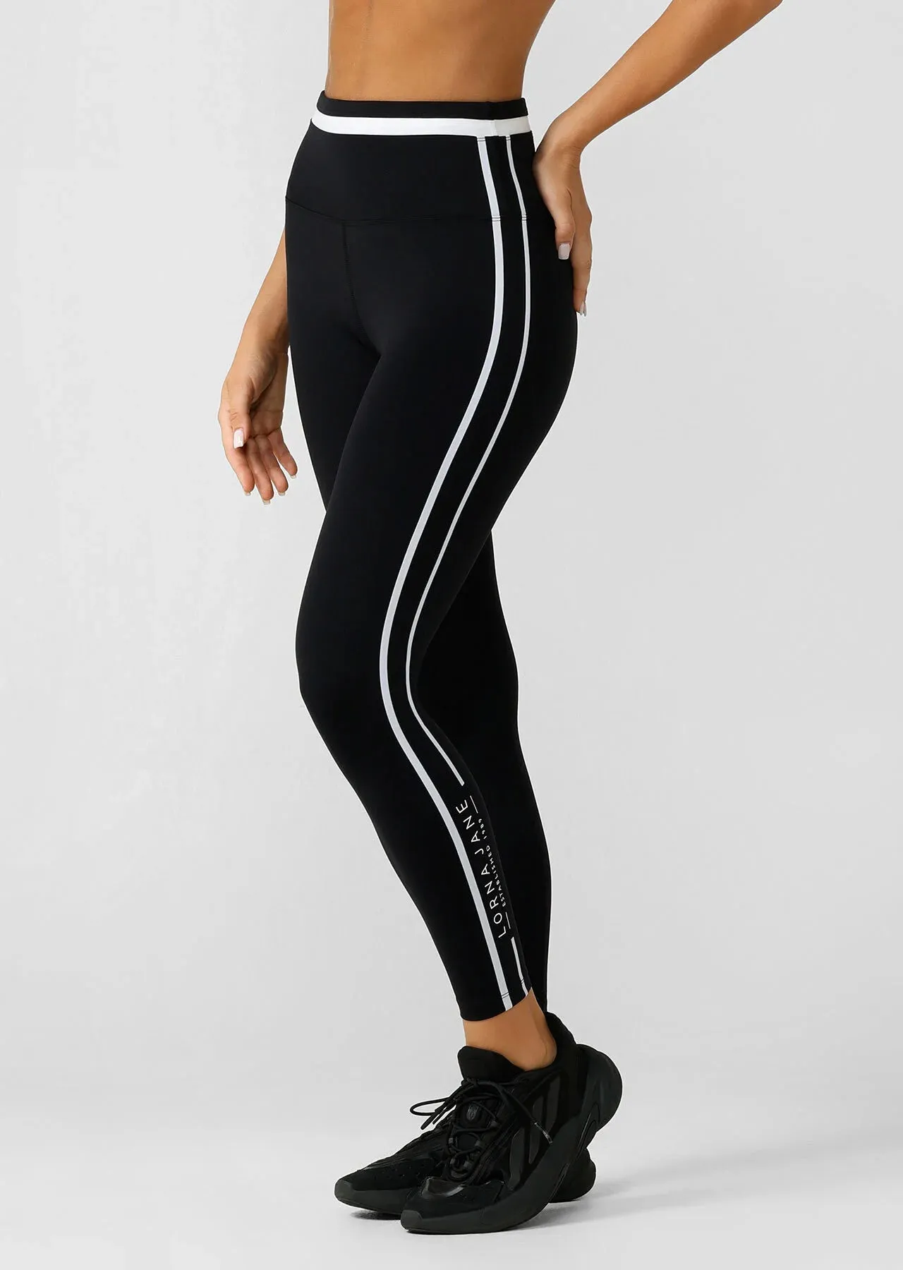 Lorna Jane Swift Motion Recycled Ankle Biter Leggings - Black