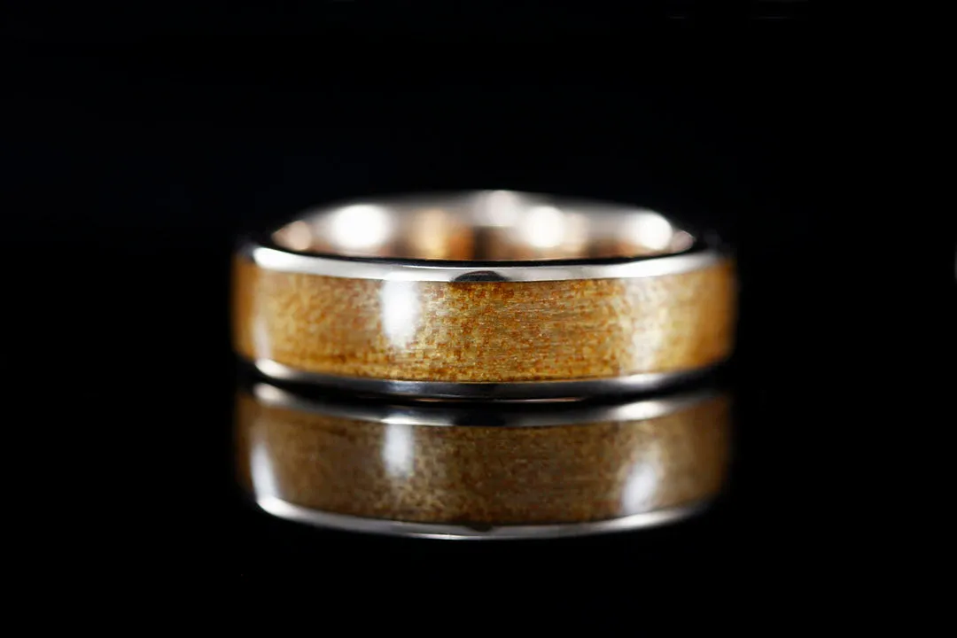 MEN'S ROSE GOLD ANCIENT KAURI WOOD RING