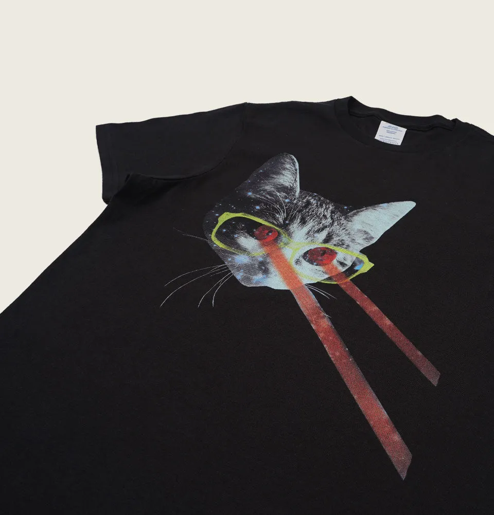 MISTER MITTENS' BIG ADVENTURE Unisex T-shirt