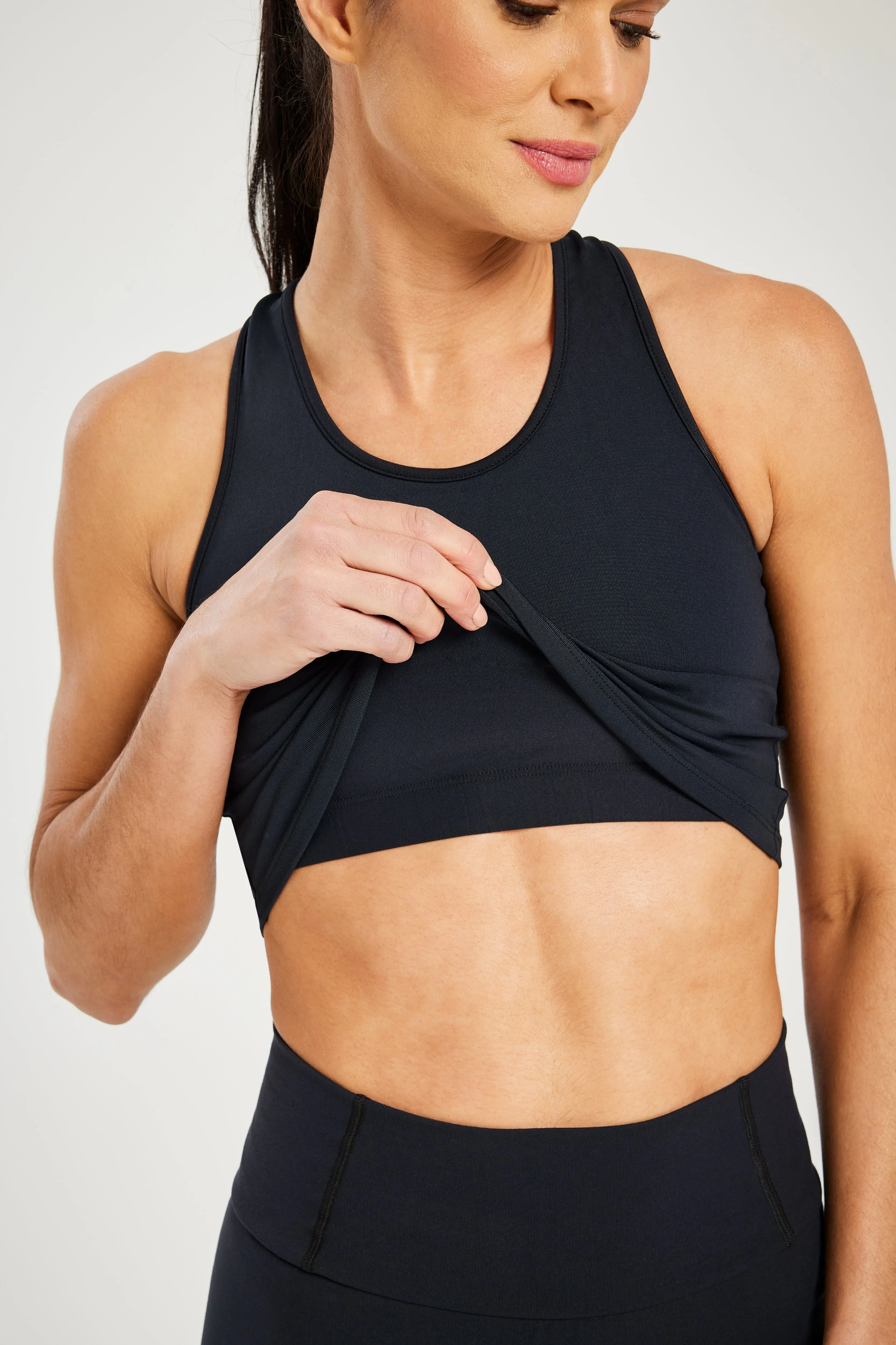 Performance Cropped Tank Black (FINAL SALE)
