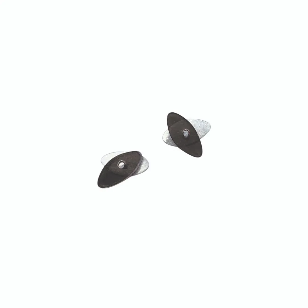 Petite Seaweed Studs in Brushed Silver