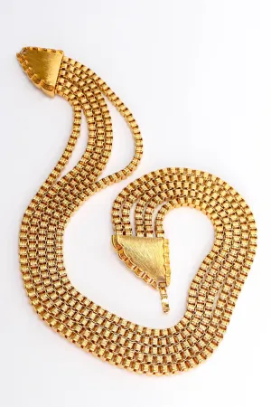 Scalloped Wing Necklace