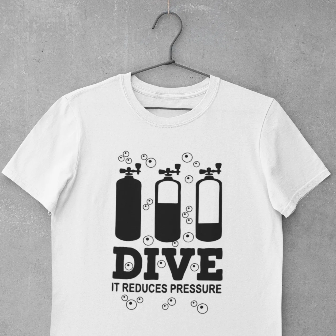 Scuba diving T-Shirt for Men | Dive it reduces pressure