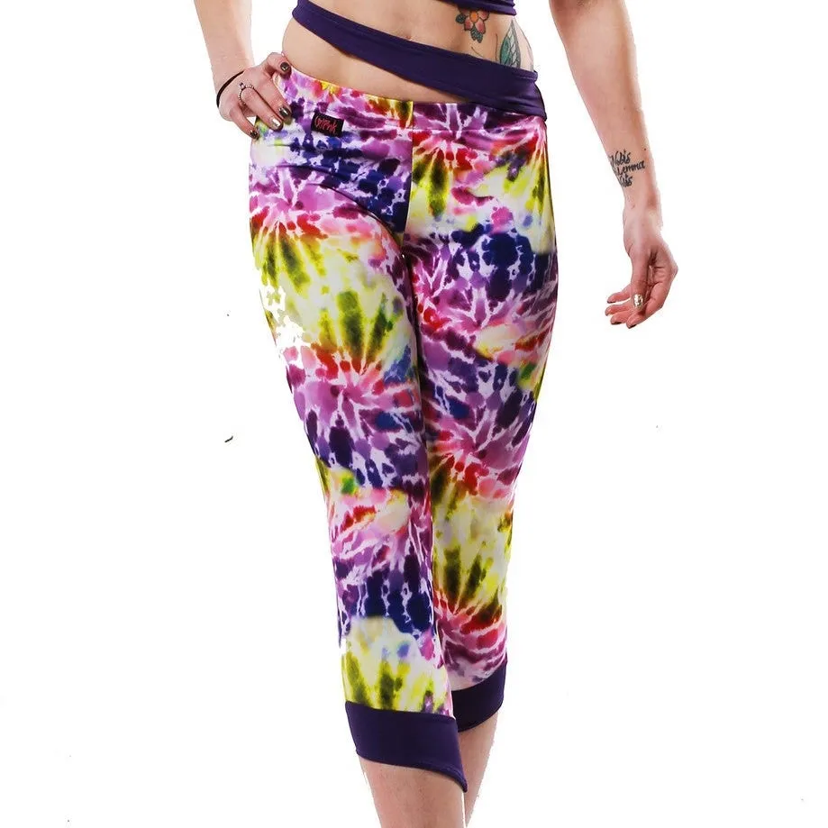 Siren Print Cropped Leggings - Spiral Tie Dye / Purple