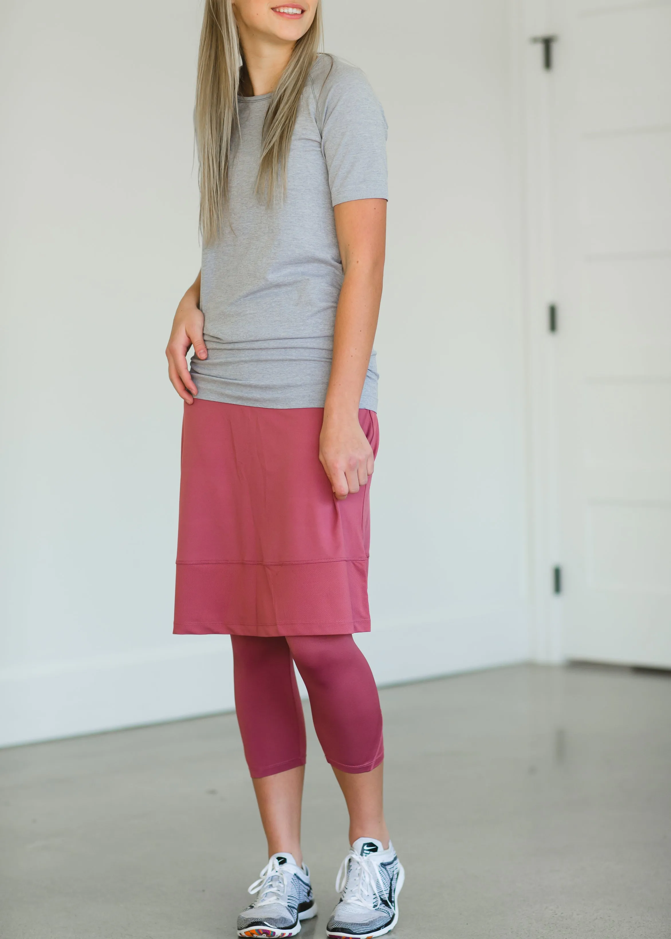 Snoga Rose Mesh Athletic Skirt - FINAL SALE
