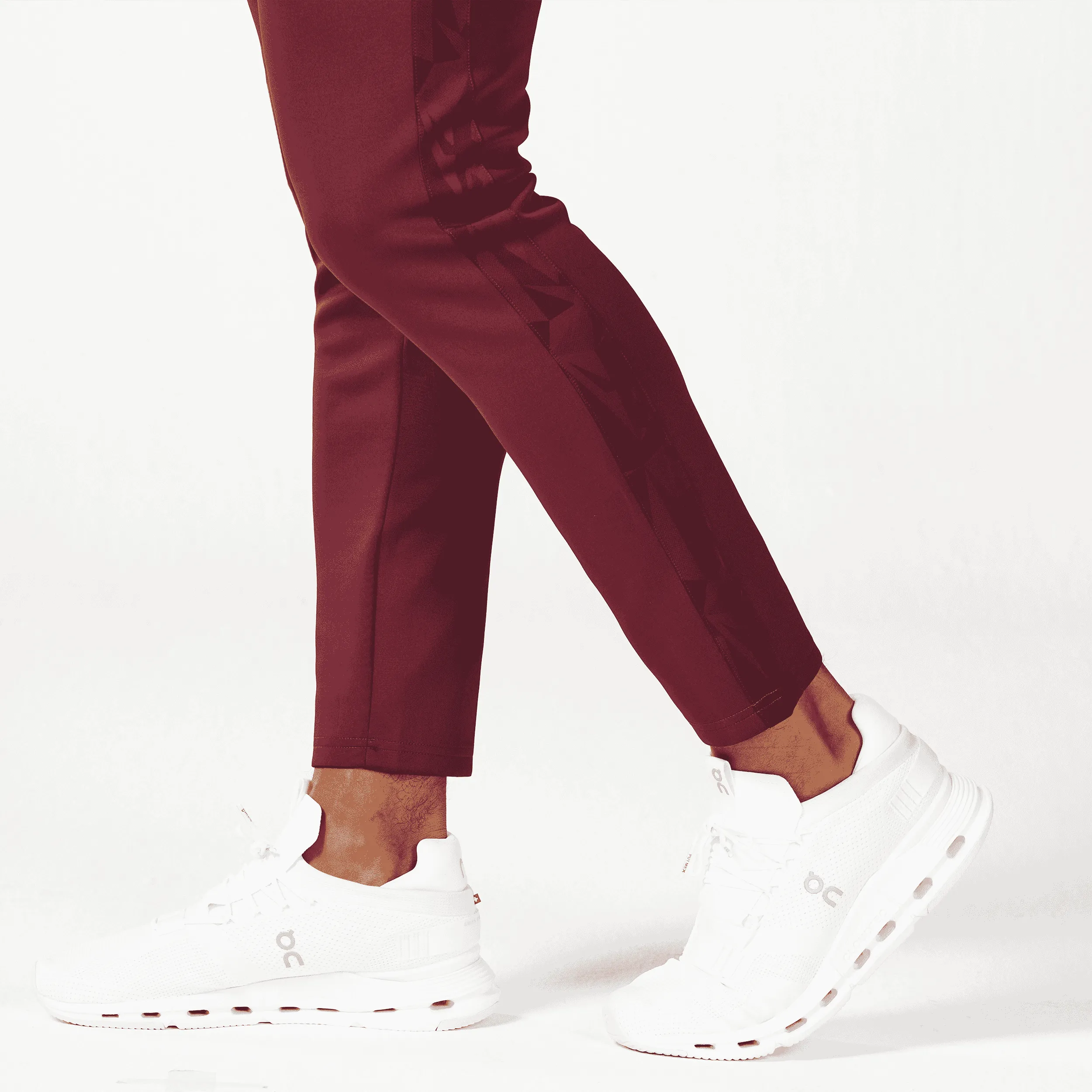 SQUATWOLF ACTIVE TAPERED PANTS