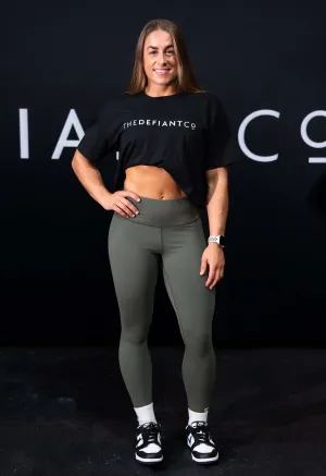 The Defiant Co - Performance Leggings