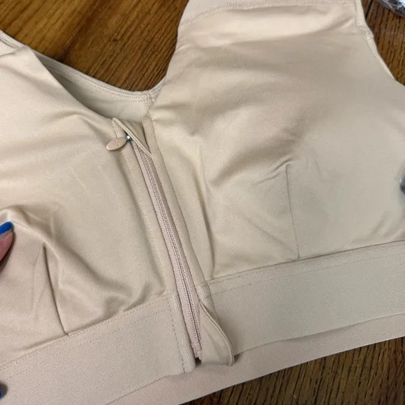 Tommie Copper Zip Up Shoulder Support Bra Nude XL, NWT