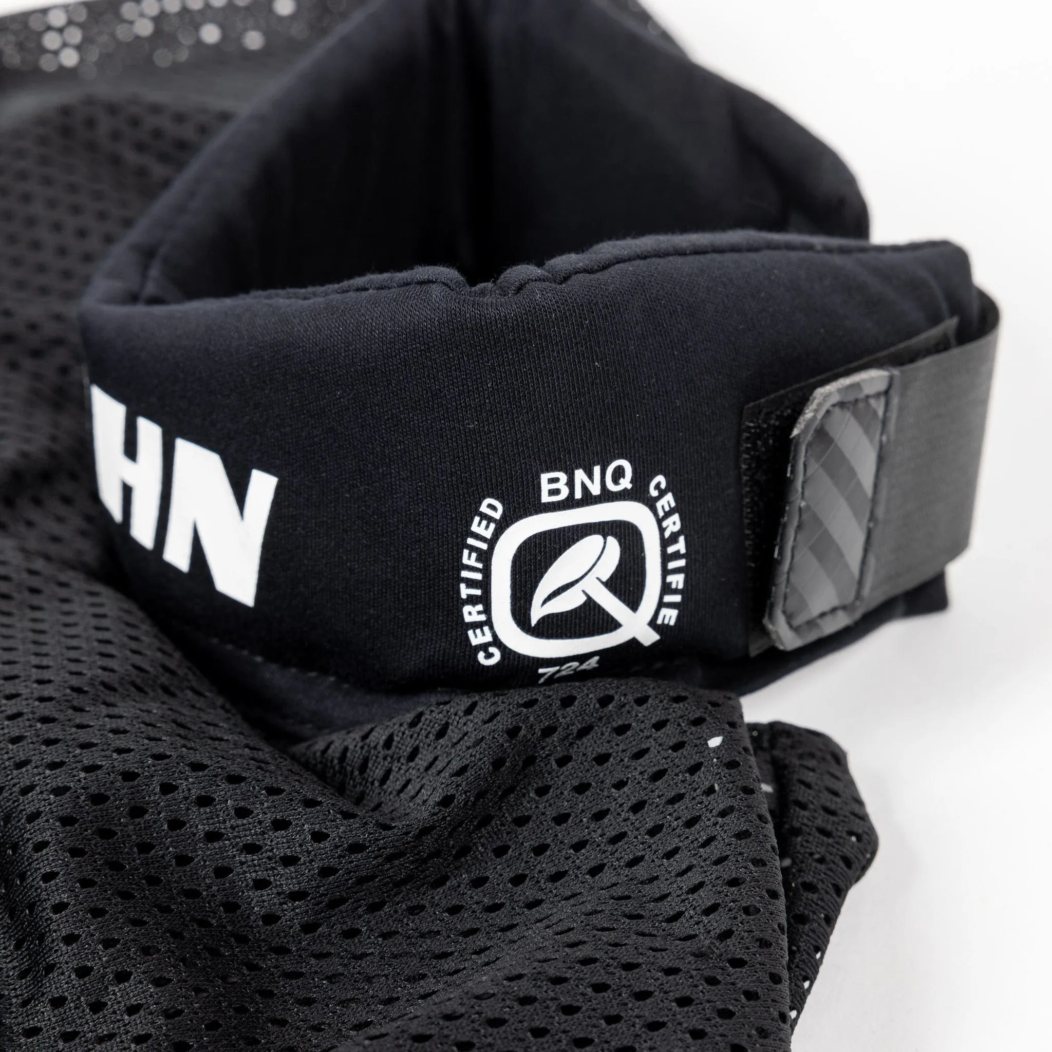 Vaughn 9000 Senior Goalie Neck Guard