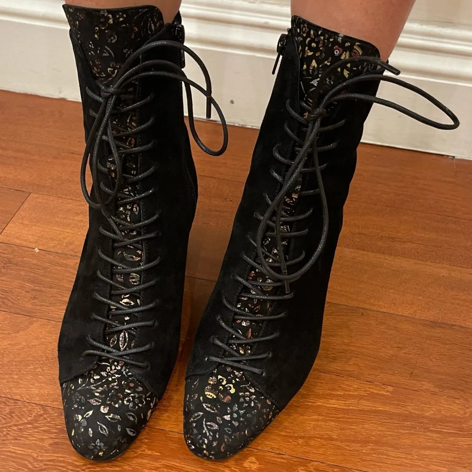 Venezia - Black Suede/Floral SAMPLE SALE - FINAL SALE