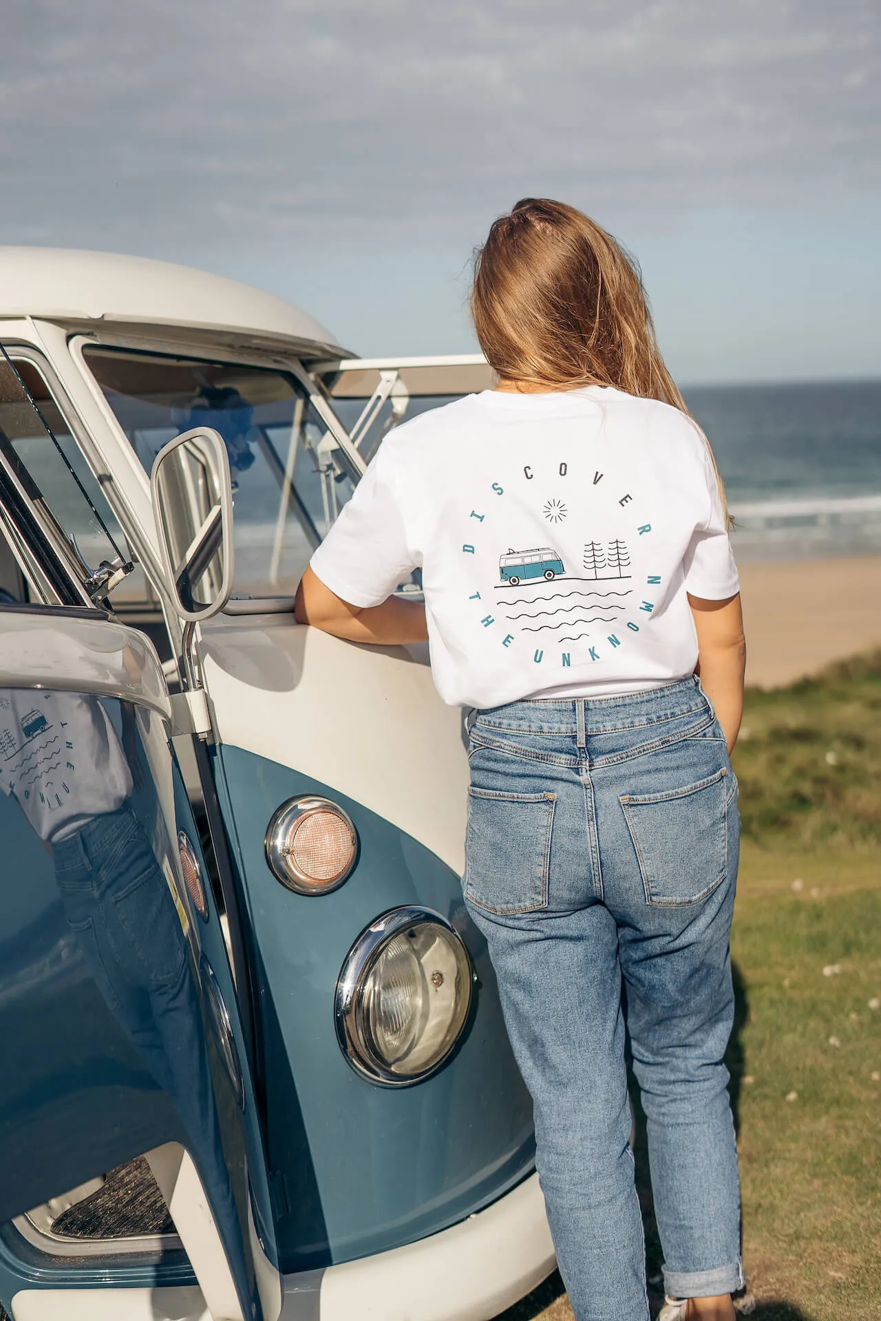 Women's Discover the Unknown Tee