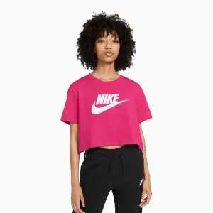 Women's Sportswear Essential Outfit